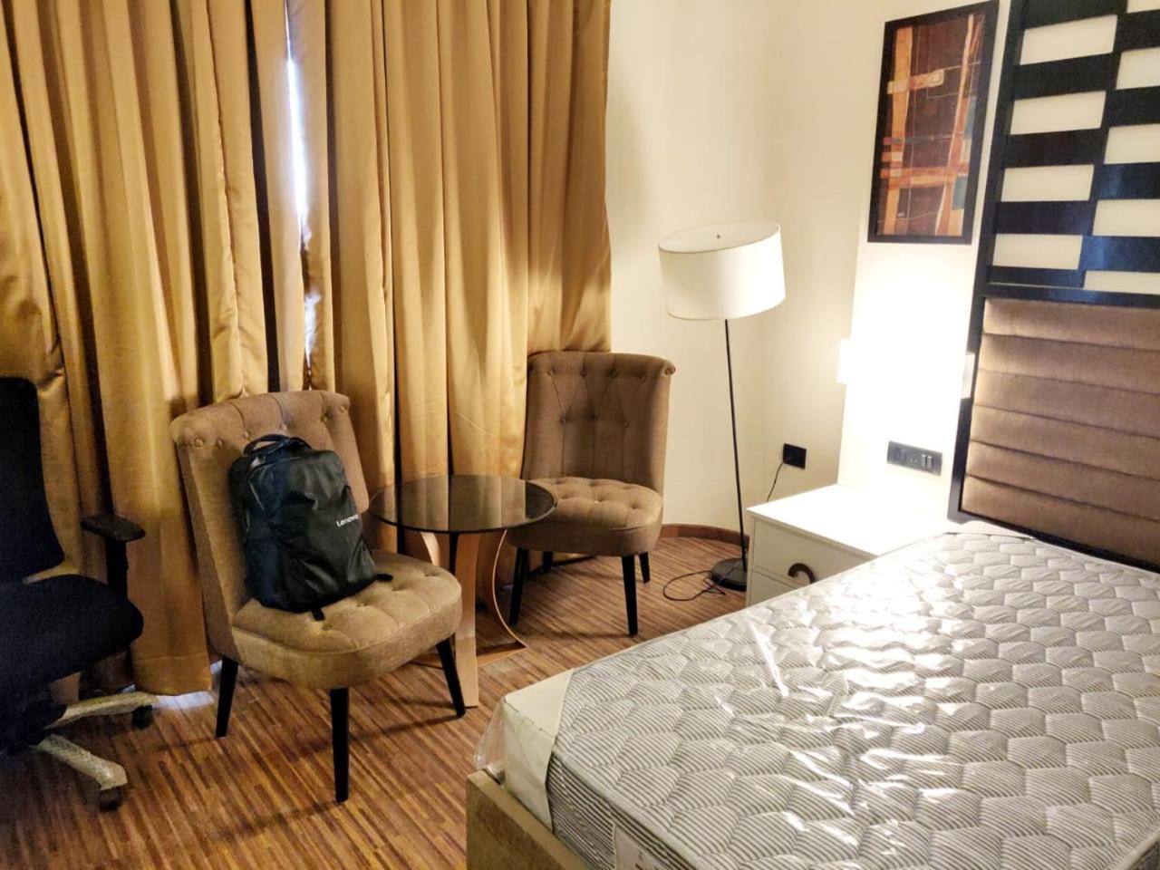The Checkers Hotel Chennai Room photo
